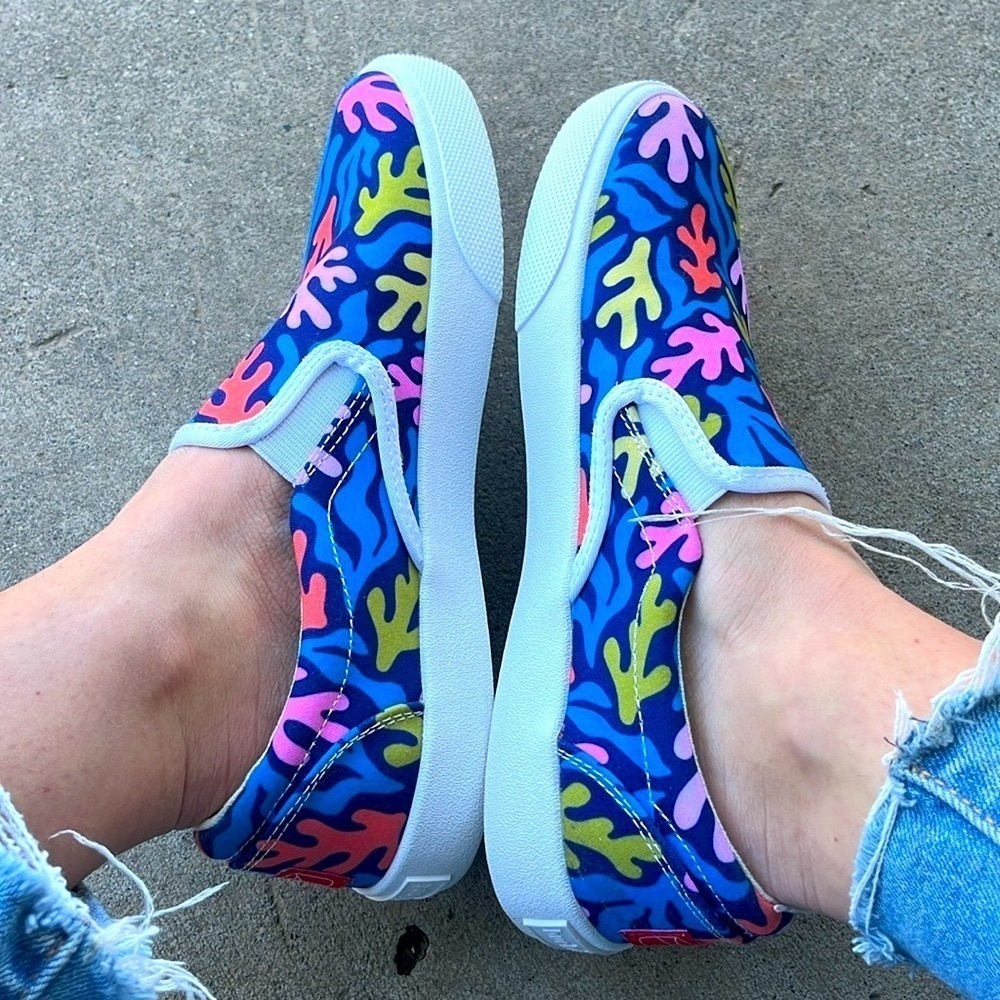 BUCKETFEET Blue Coral Kelp Pattern Shoes Size 8 - Picture 13 of 13